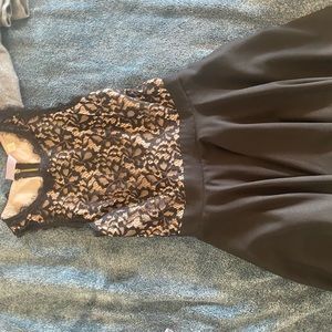 Nude and black dress! Very nice. Very cute!